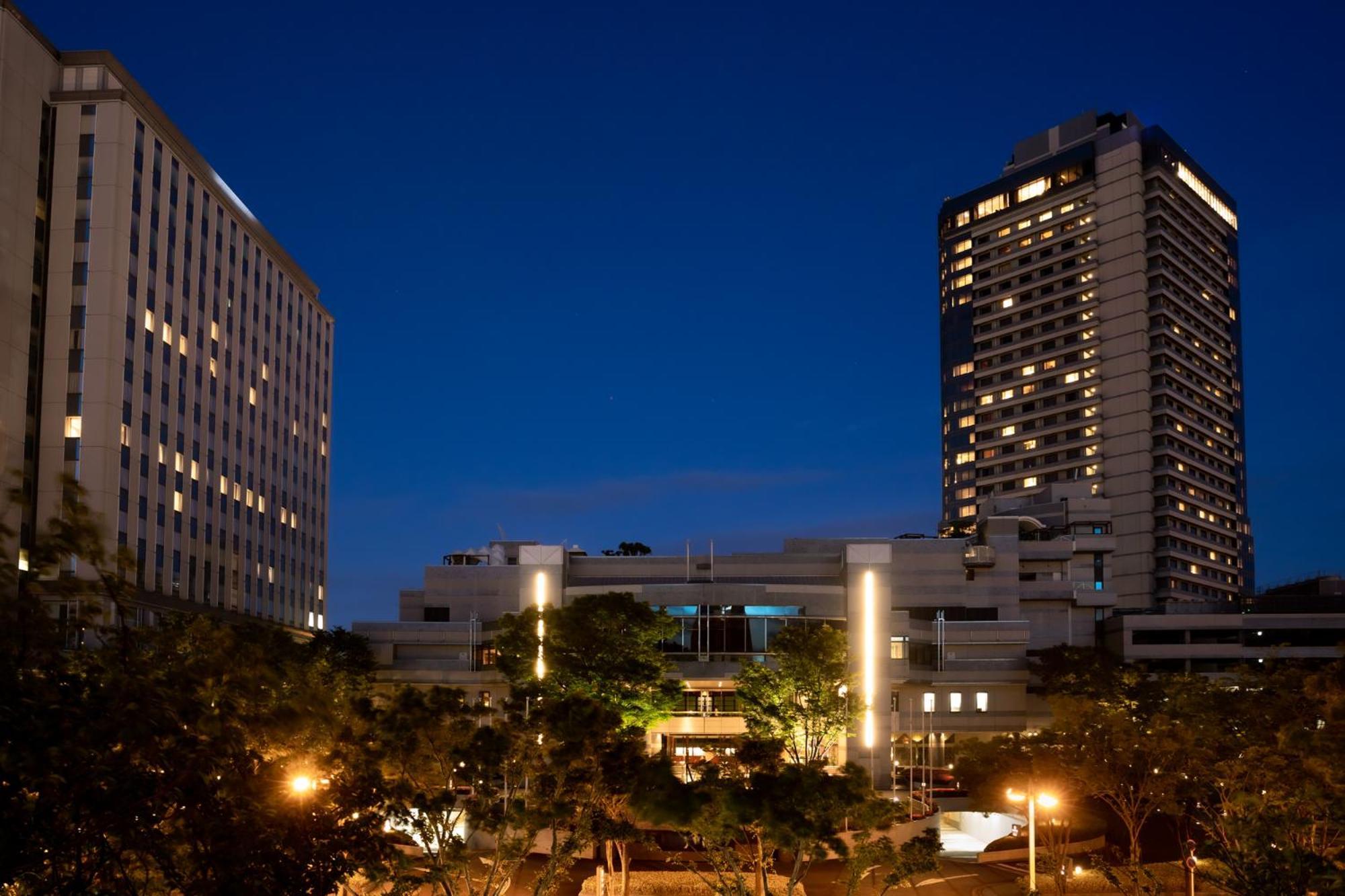 Hotel Risonare Ōsaka Extérieur photo