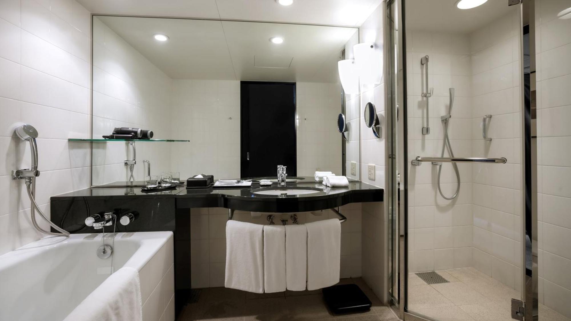 Hotel Risonare Ōsaka Extérieur photo