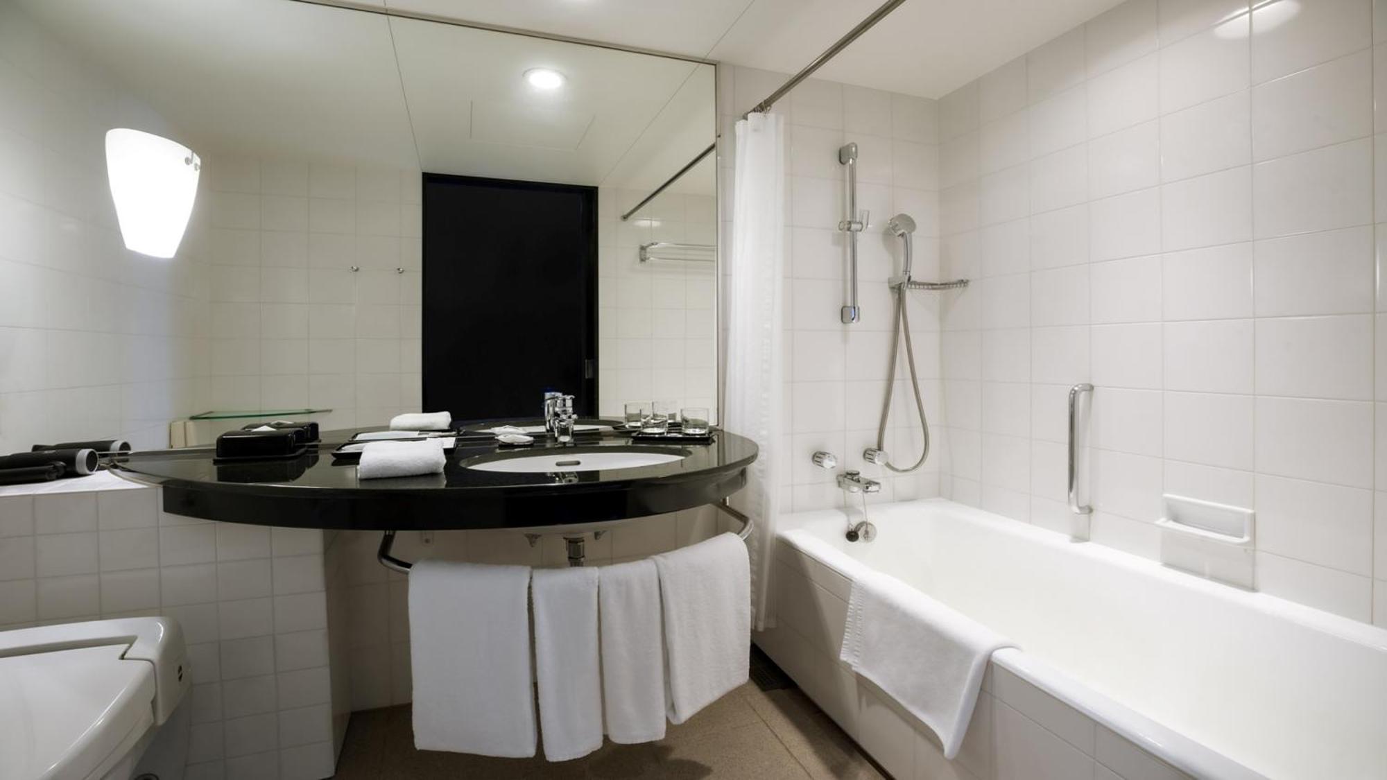 Hotel Risonare Ōsaka Extérieur photo